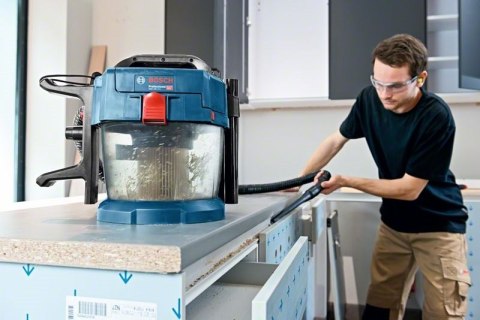 ODKURZACZ AKUMULATOROWY GAS 18V-10 L BOSCH
