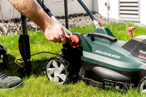KOSIARKA DO TRAWY AKUM. 36CM RM 36-18 LTX BL 36 2*5.2AH METABO